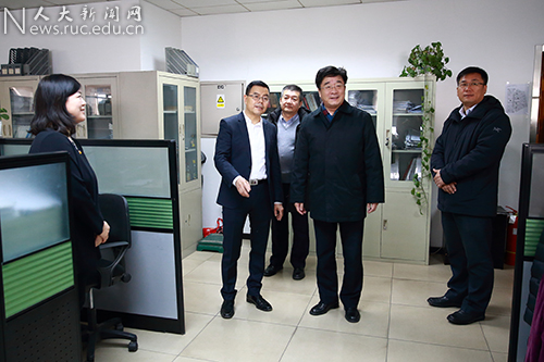 http://news.ruc.edu.cn/wp-content/uploads/2018/02/x-出版社.jpg